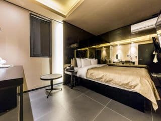 Rainbow Hotel Sindang photo 3