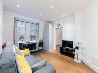 Oxford Circus Luxury Holiday Let photo 2