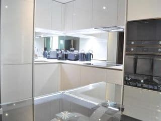Luxurious 1 Bedroom Apartment with Gym and Roof Terrace photo 4
