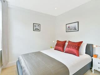 Clover Court photo 2