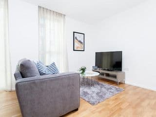 Clover Court photo 4