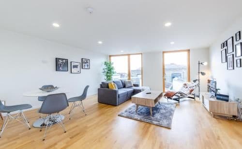 1 Bedroom Stylish Apartment near Regents Park FREE WIFI & AIRCON by City Stay London