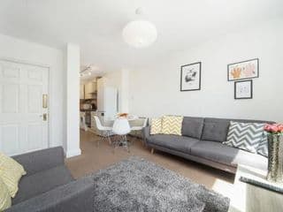 2 Bed Cosy Apartment in Central London Fitzrovia FREE WIFI by City Stay London photo 1