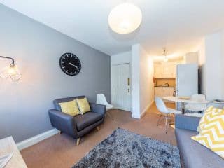 2 Bed Cosy Apartment in Central London Fitzrovia FREE WIFI by City Stay London photo 2