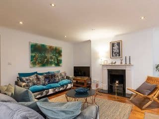 Lovely 2 bedroom flat in Chelsea, sleeps 4 photo 3