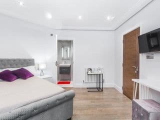 TA House photo 1