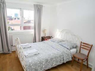Double bedroom in ashared flat photo 1