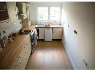 Double bedroom in ashared flat photo 3
