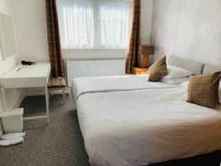 Lovely One Bedroom Apartment in Stratford photo 2