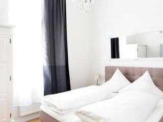 SC 3 Cozy Family & Business Flair welcomes you - Rockchair Apartments photo 1