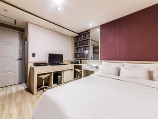 Shine Hotel photo 4