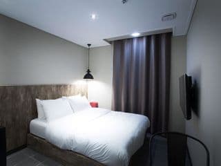 Shinchon Hotel MILLHAUS photo 4