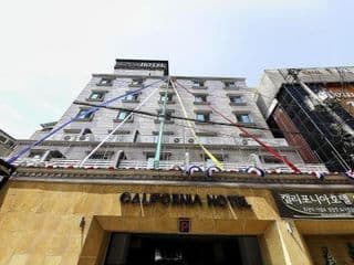 California Hotel photo 2