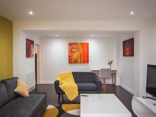 Ur City Pad - 4 bedrooms - 4 bathrooms - Somerset House photo 1