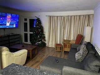 Fully equipped Large 3 bedroom photo 1