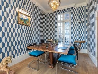 Gorgeous 3-bed maisonette in Westbourne Green with patio photo 3