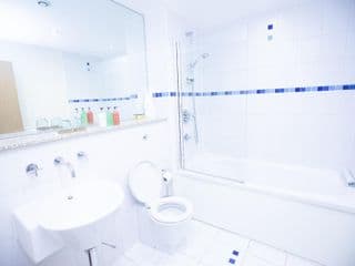 Spacious 1 Bed Apartment Birmingham City Centre photo 3