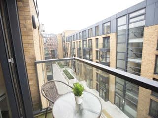 Spacious 1 Bed Apartment Birmingham City Centre photo 4