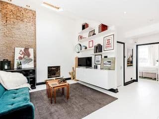 Bright and stylish 1 bedroom apt in Notting Hill photo 1