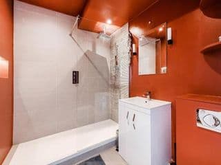 Bright and stylish 1 bedroom apt in Notting Hill photo 3