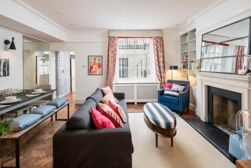 Charming 1BR flat with patio in the Heart of Pimlico