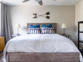 Welcoming Barn, 2 BEDROOM & 1 Bath & Parking photo 4