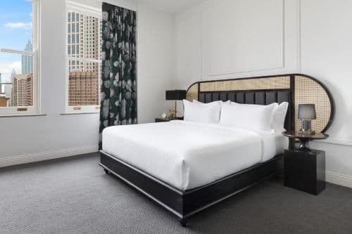 The Candler Hotel Atlanta, Curio Collection by Hilton