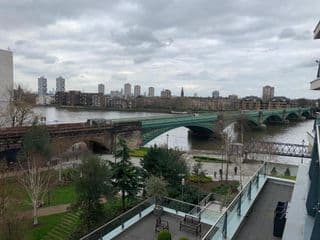 Thames View Apartment, Imperial Wharf photo 2