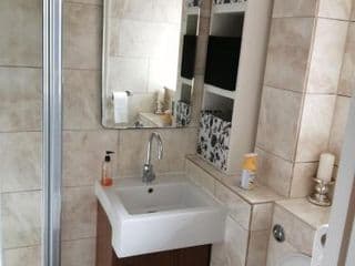Dream Time Apartments-Aqua Suite photo 3