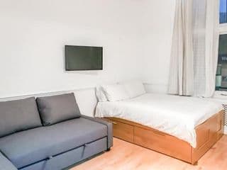 Primestate Knightsbridge Apartments photo 2