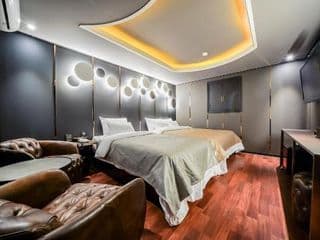 THE GRAY HOTEL photo 4