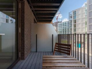 Amazing Apartment near City Airport/Excel photo 4