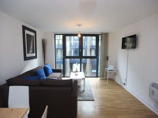 Luxury City Apartment by City View photo 2