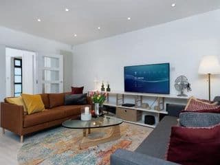 BIG & LUXURY 3 BEDR, 4 BEDS, 2,5 BATH, COVENT GARDEN, BEST Location photo 1