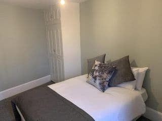 Chelsea Apartments photo 1