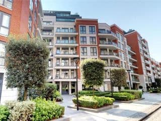 LUXURY 2Bed & 2Bath Apartment Next to London Museum photo 1