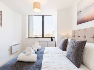 KCS Luxury Apartment - Broad Street Birmingham photo 2