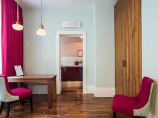 City Suites photo 4