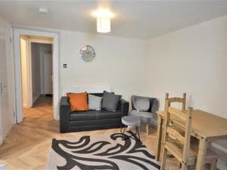London Modern One Bedroom Apartment photo 1