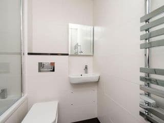 Mulberry Flat 6 - Two bedroom 3rd floor by City Living London photo 4