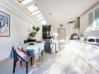 Veeve - Queen’s Club Tranquillity photo 1