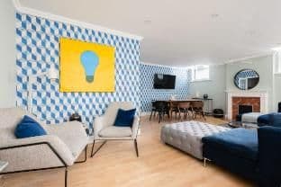 The Kensington Palace Mews - Bright & Modern 6BDR House with Parking Space photo 1