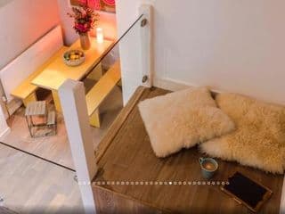 Neon Melody - Playful 2 bedroom by London Bridge photo 2
