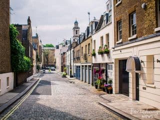 Elegant 4 BDR Mews + Modern Interior in Belgravia photo 1