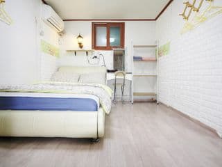 G4NearAction@HongDae/ShinChon,Quiet GoodNight@Home photo 1
