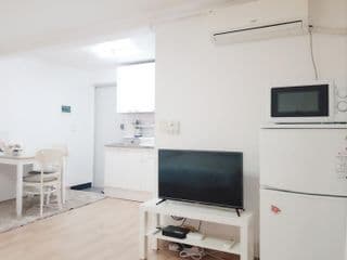 #3  Hongdae Lovely Studio photo 1