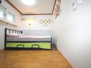 24NearAction@HongDae/ShinChon,Quiet GoodNight@Home photo 3