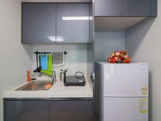 j 201 Seoul bokchon JJs house photo 1
