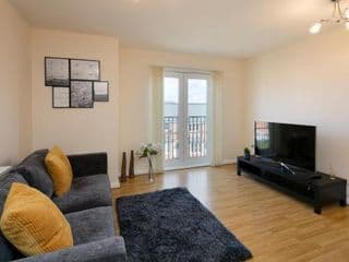 NEC Birmingham Solihull, Short & Long Stay Contractors HS2 NHS BHX 2 Bedroom 2 Bathroom Apartment Free Parking Close to NEC City Centre International Airport & Train Station Business Travellers photo 4