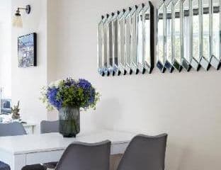 Stunning 2Bed&2Bath with FREE WIFI & FREE PARKING photo 3